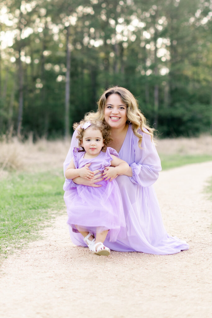 Mommy and me photos in east end park, humble Texas